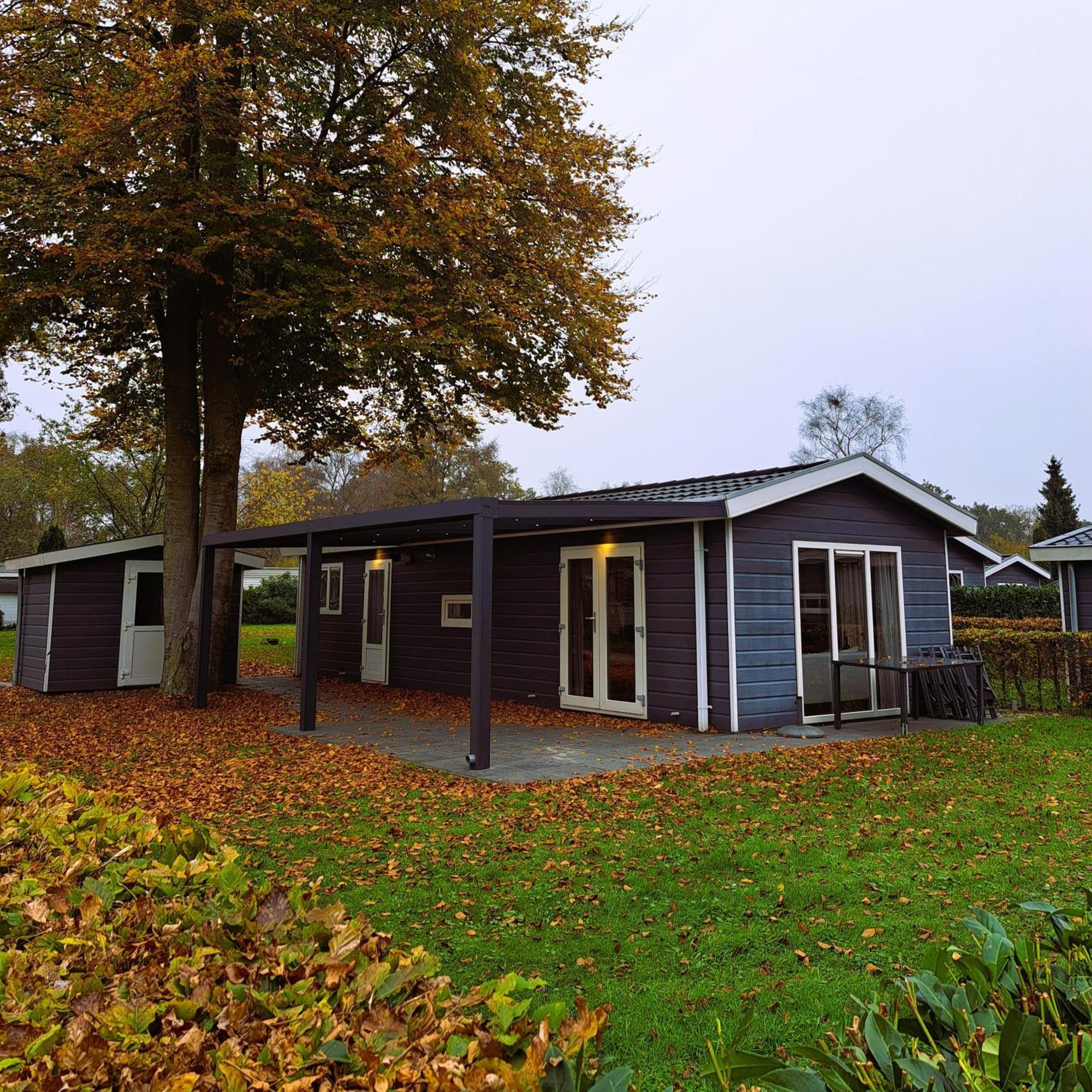 Vakantiepark De Ossenberg Overberg Exterior photo